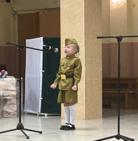 Музыкально-литературная композицию «В бой идут одни старики» Музыкально-литературная композицию «В бой идут одни старики».